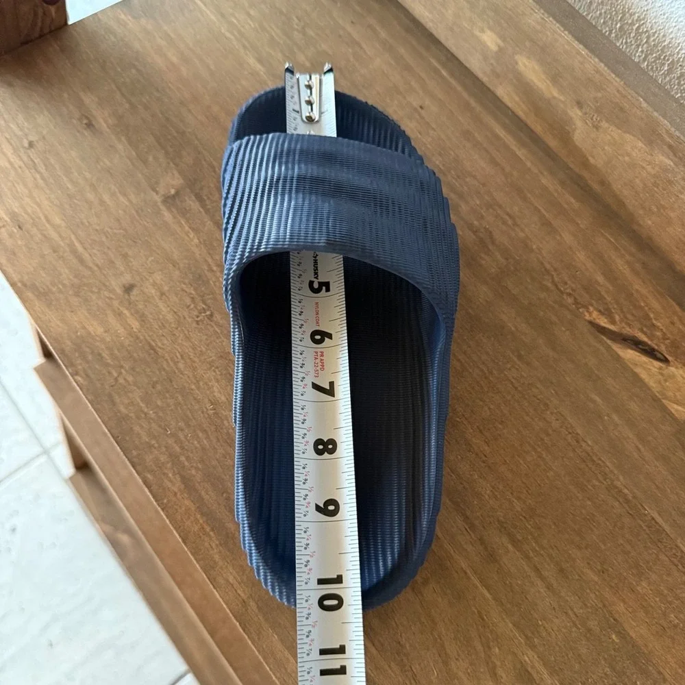 Adidas Adilette 22 Slides Navy Blue UK 6 US Men's 6.5 Women's 7.5 Sandals